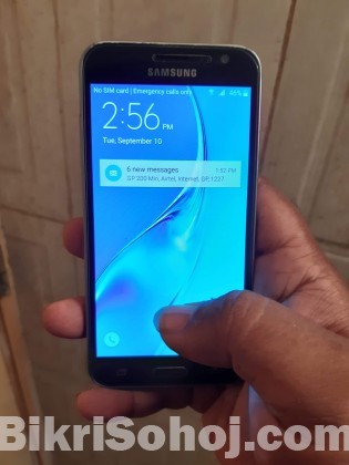 Samsung J3 2016